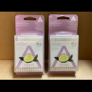 2x Almay makeup eraser sticks. 24 liquid filled st
